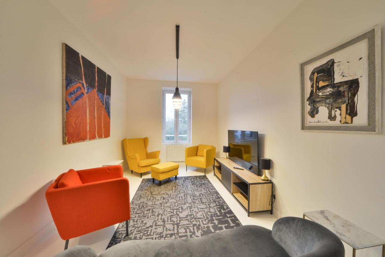 Maison By Logis - Appartement T4 - La Maison D'Hestia Вьерзон Экстерьер фото